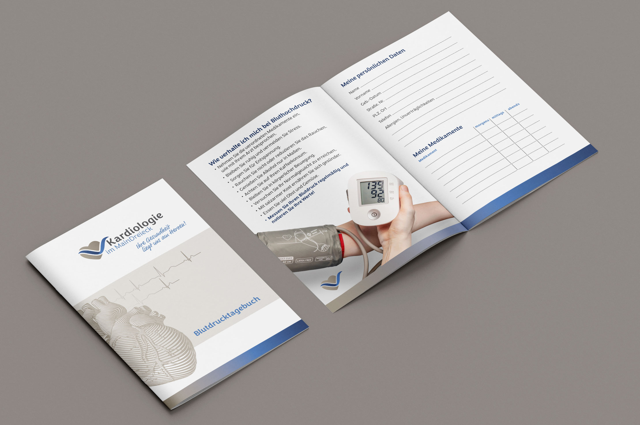 Buero Maiwald gestaltete das Blutdrucktagebuch (DIN A5) für die Praxis Kardiologie im Maindreieck in Würzburg, Kitzingen und Lohr.
